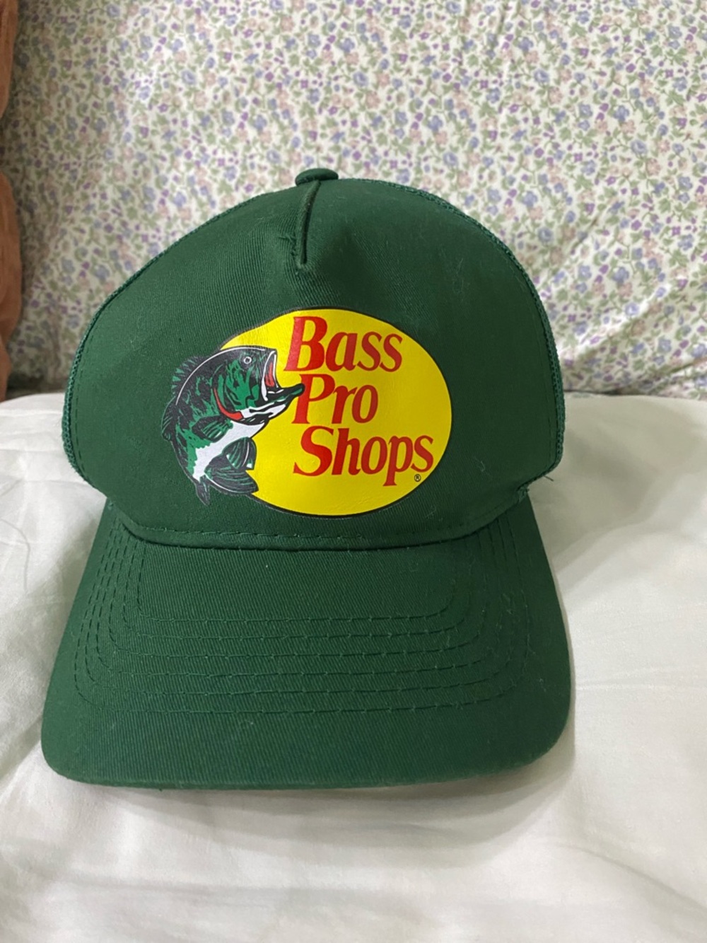 Green Bass Pro Shops Hat! Like new